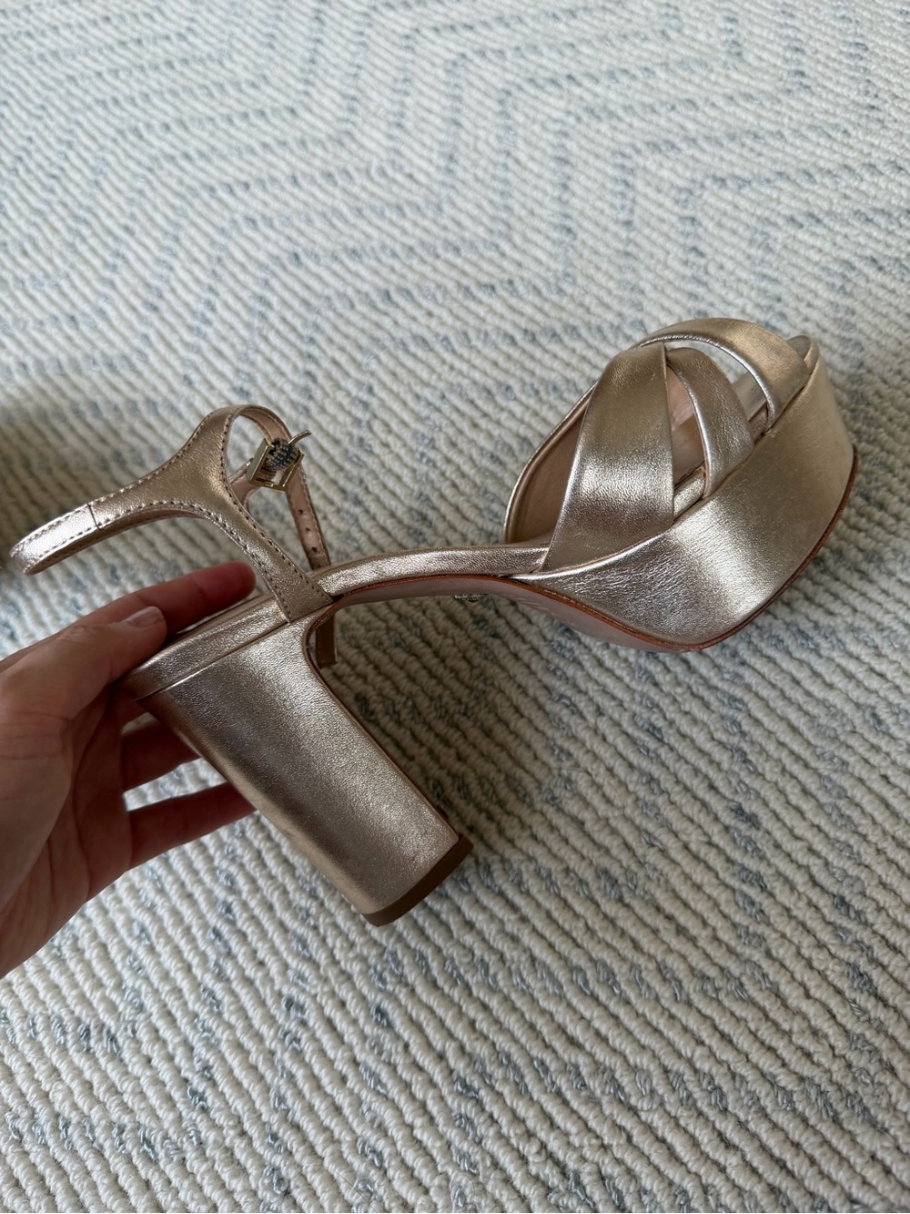 SCHUTZ Metallic Rose Gold Platform Sandals
